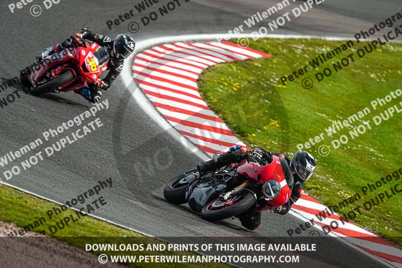 anglesey;brands hatch;cadwell park;croft;donington park;enduro digital images;event digital images;eventdigitalimages;mallory;no limits;oulton park;peter wileman photography;racing digital images;silverstone;snetterton;trackday digital images;trackday photos;vmcc banbury run;welsh 2 day enduro